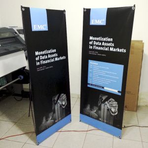 PR300 - Printed Frontlit Banner (price per sqm*)